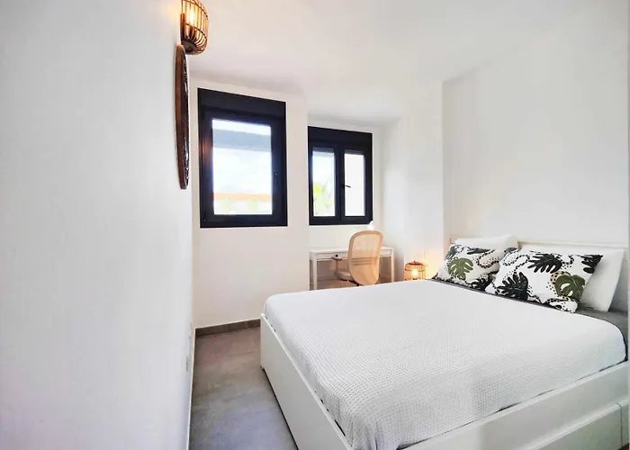 Cozy Zen By Edeal Homes دينايا